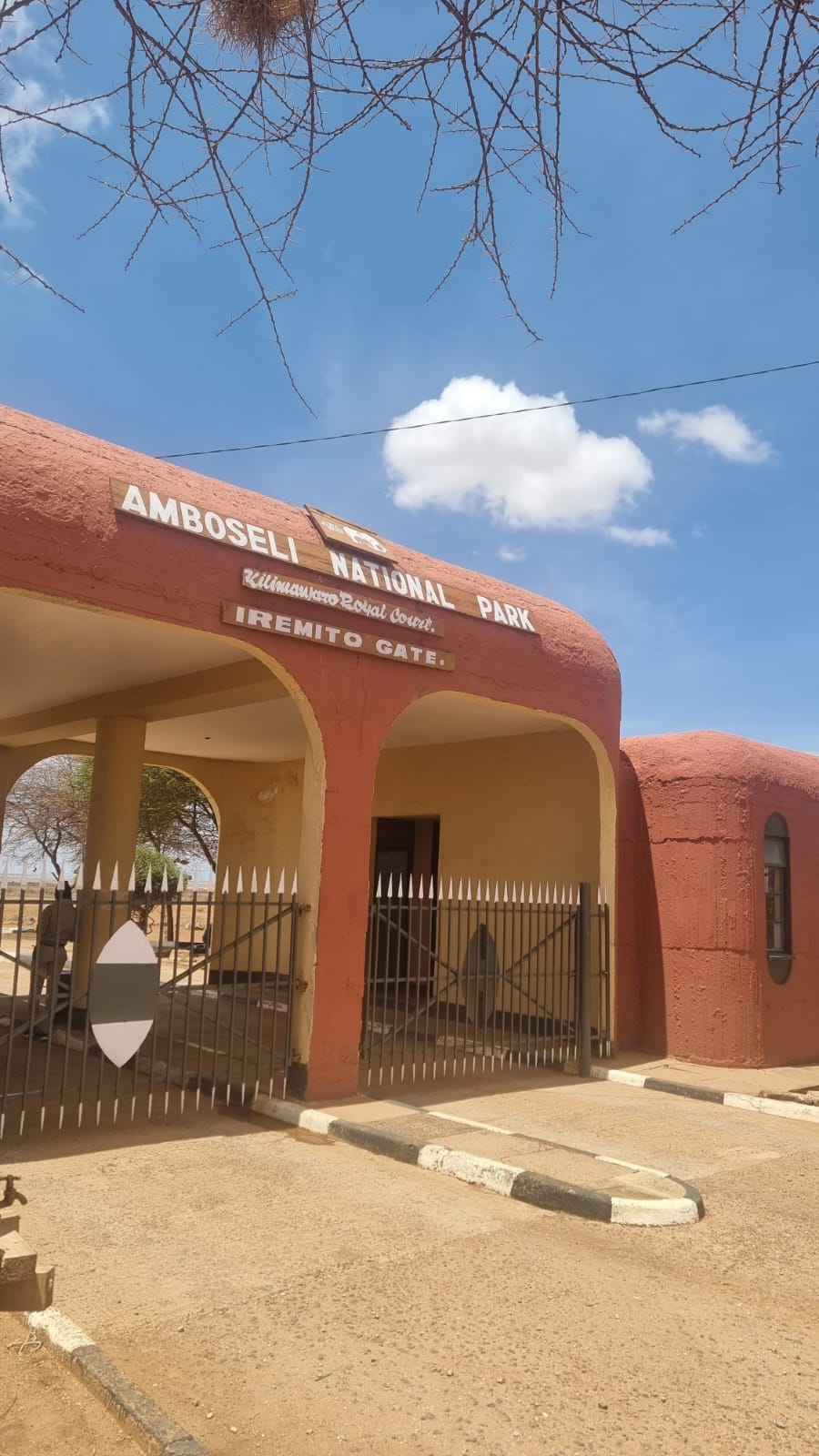 AMBOSELI NATIONAL PARK 